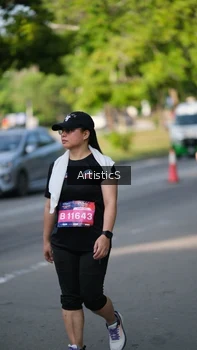 Runner Photo 4051112