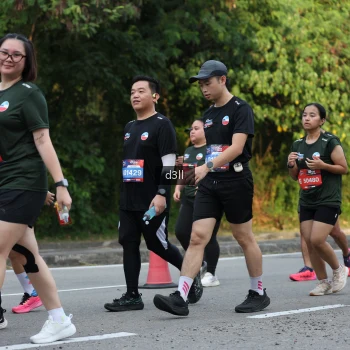 Runner Photo 4051117