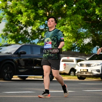 Runner Photo 4051134
