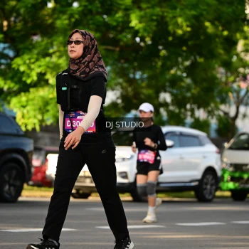 Runner Photo 4051165
