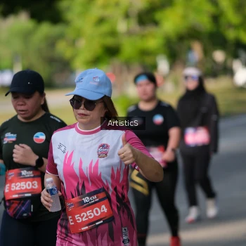 Runner Photo 4051170
