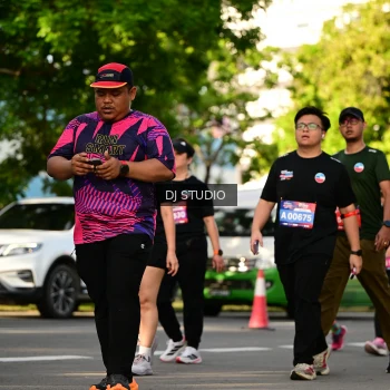 Runner Photo 4051175
