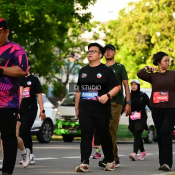 Runner Photo 4051185