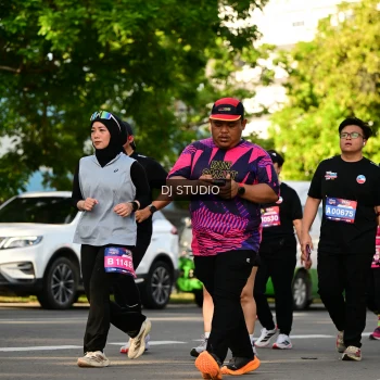 Runner Photo 4051203