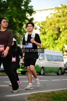 Runner Photo 4051224