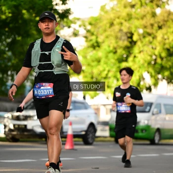 Runner Photo 4051226