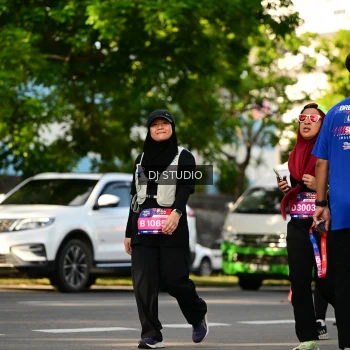 Runner Photo 4051244