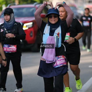 Runner Photo 4051246