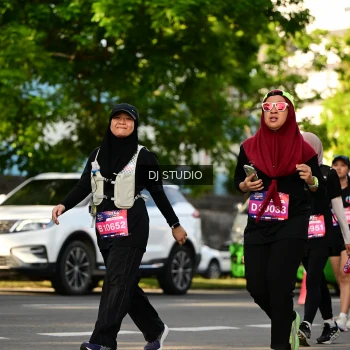 Runner Photo 4051248