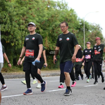 Runner Photo 4051253