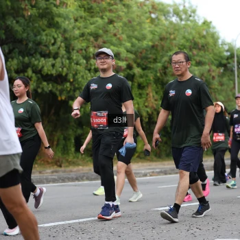 Runner Photo 4051256