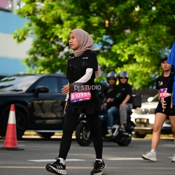 Runner Photo 4051263
