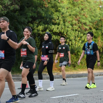 Runner Photo 4051280