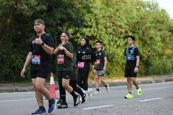 Runner Photo 4051289