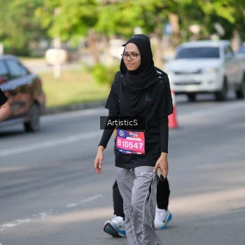 Runner Photo 4051335