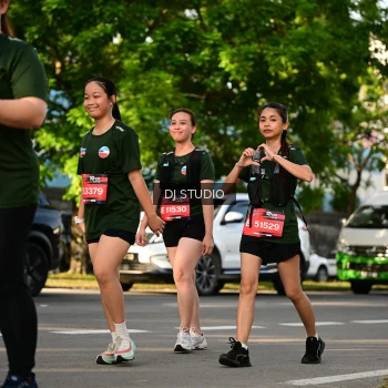 Runner Photo 4051352