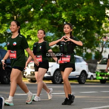 Runner Photo 4051355