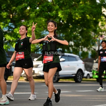 Runner Photo 4051365
