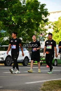 Runner Photo 4051369