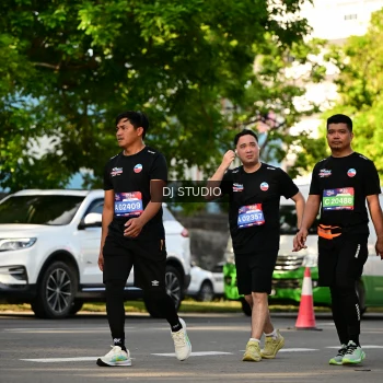Runner Photo 4051370