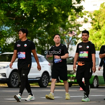 Runner Photo 4051372