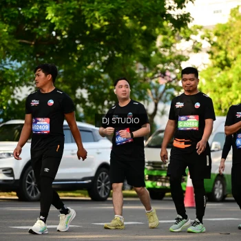 Runner Photo 4051376