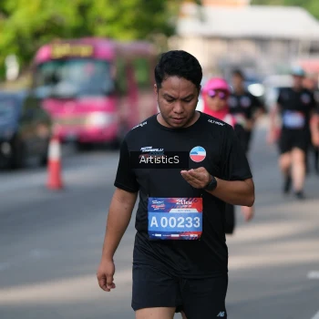 Runner Photo 4051381
