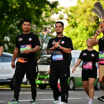 Runner Photo 4051389