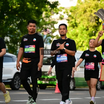 Runner Photo 4051390