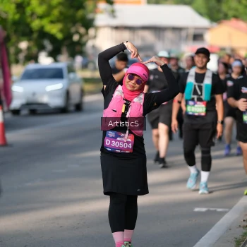 Runner Photo 4051398