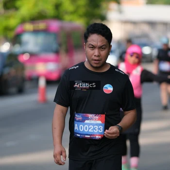 Runner Photo 4051421