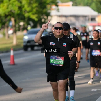 Runner Photo 4051425