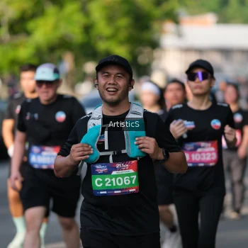 Runner Photo 4051456