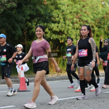 Runner Photo 4051457