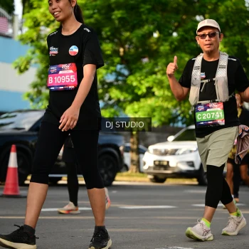 Runner Photo 4051465