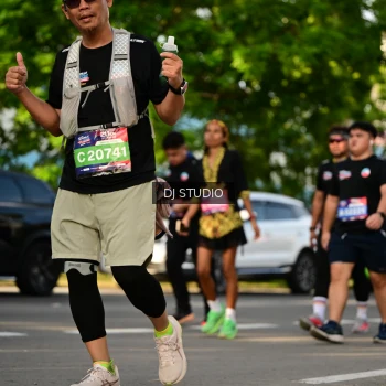 Runner Photo 4051478