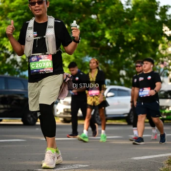 Runner Photo 4051480