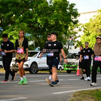 Runner Photo 4051484