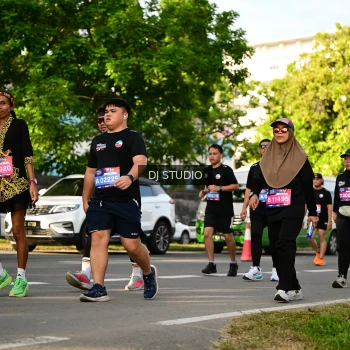 Runner Photo 4051496