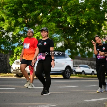 Runner Photo 4051561