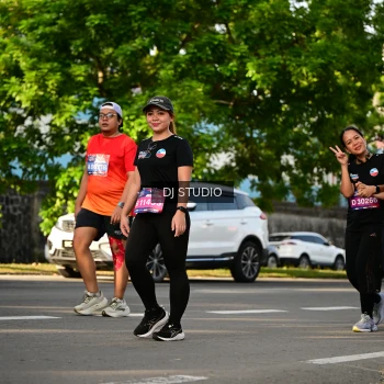 Runner Photo 4051563