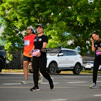 Runner Photo 4051565