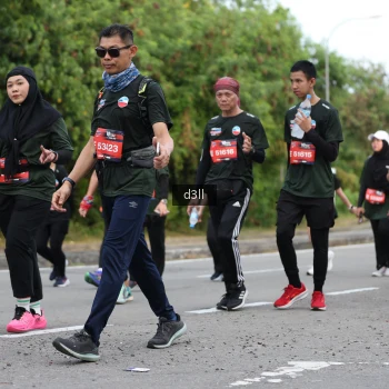 Runner Photo 4051566