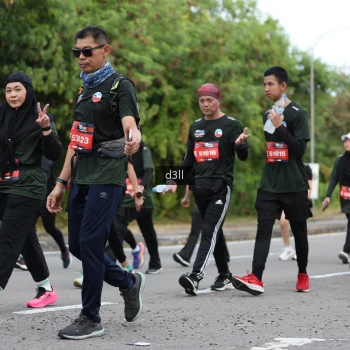 Runner Photo 4051590