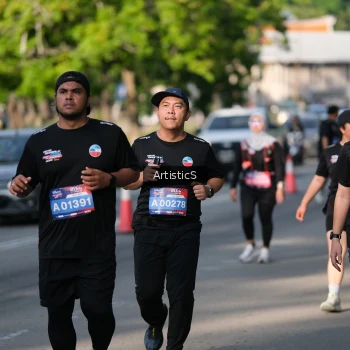 Runner Photo 4051592