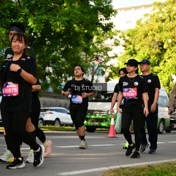 Runner Photo 4051631