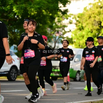Runner Photo 4051678
