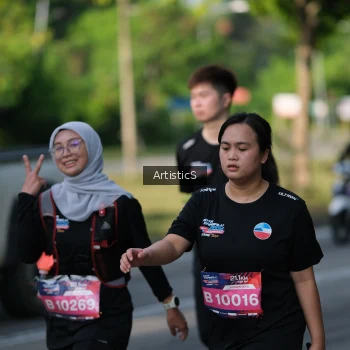 Runner Photo 4051687