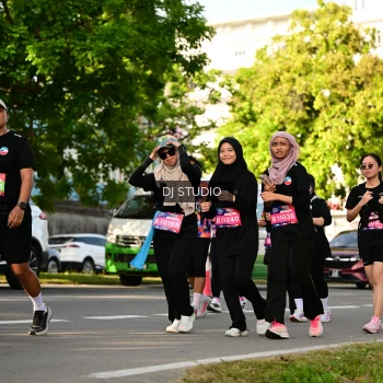 Runner Photo 4051695