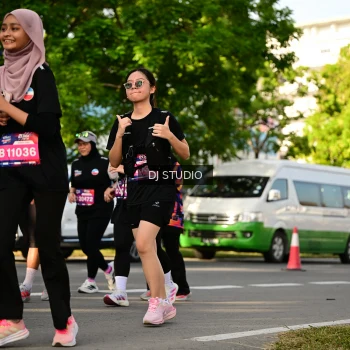 Runner Photo 4051757